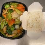 Best Chicken with Mixed Vegetable in Lucedale, MS